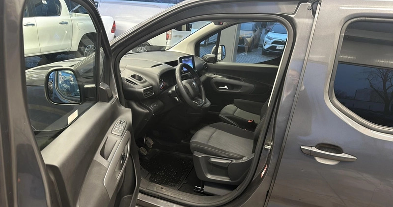 Toyota Proace City Verso cena 77900 przebieg: 123412, rok produkcji 2020 z Mszana Dolna małe 137
